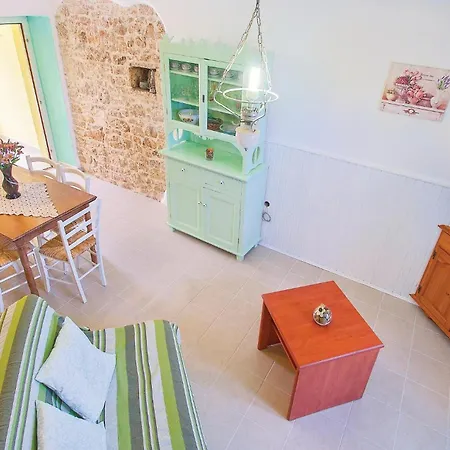 Tatil Evi In Krnica With Wifi