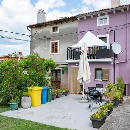 Holiday home In Krnica With Wifi